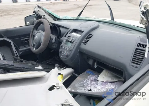 2012 Kia Soul z USA, uszkodzony, nr VIN KNDJT2A56C7422173